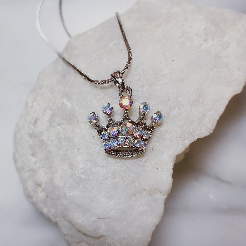 Aurora Borealis Rhinestone Royal Princess Crown Silver Charm Chain Necklace